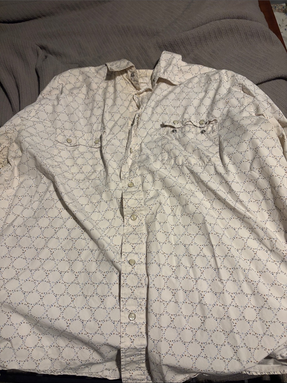Old Navy Cream Button-Down Shirt with Subtle Navy Dot Pattern pearl snap buttons